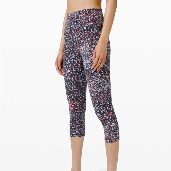 Lululemon Water Blossom Multi Align Crop *21" - Picture 1 of 15